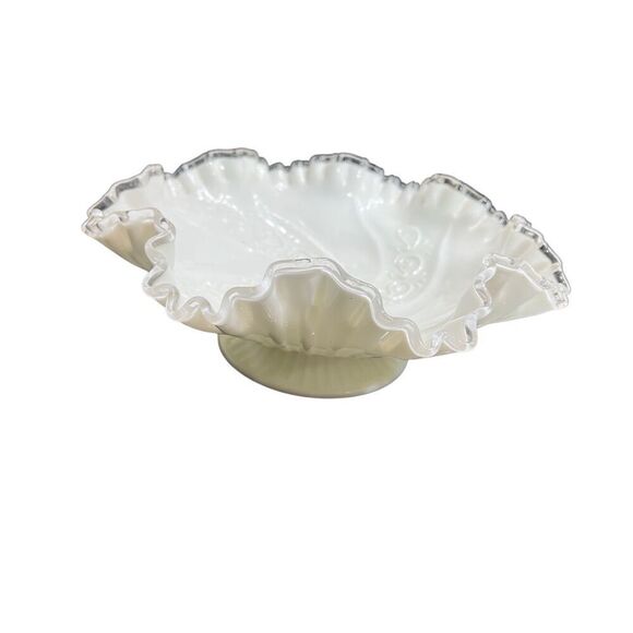 Fenton Silver Crest Milk Glass Bowl Ruffled Edge and Spanish Lace Detail - Picture 1 of 6